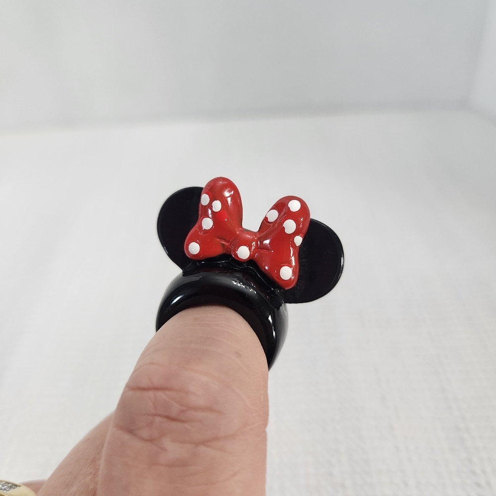 Minnie Mouse plastic ring - Picture 3 of 12
